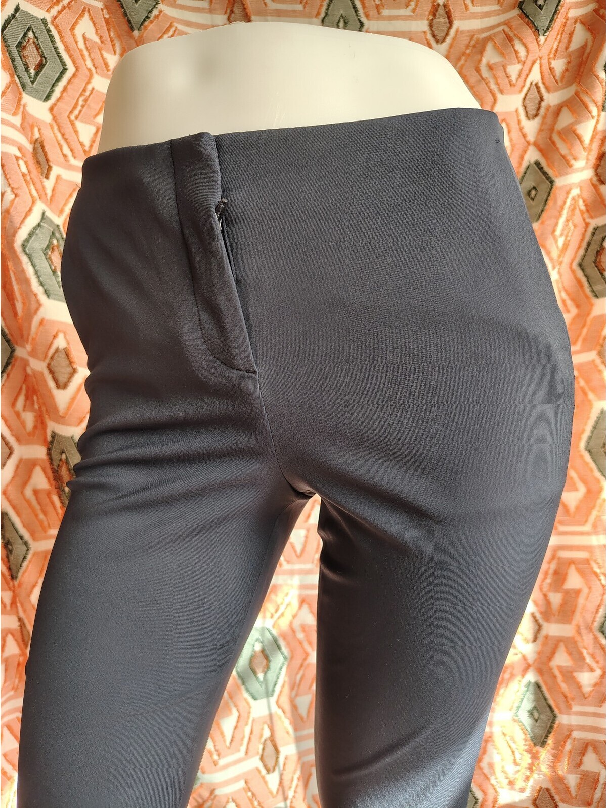 Theory Women's Navy Dress Pants Size 4